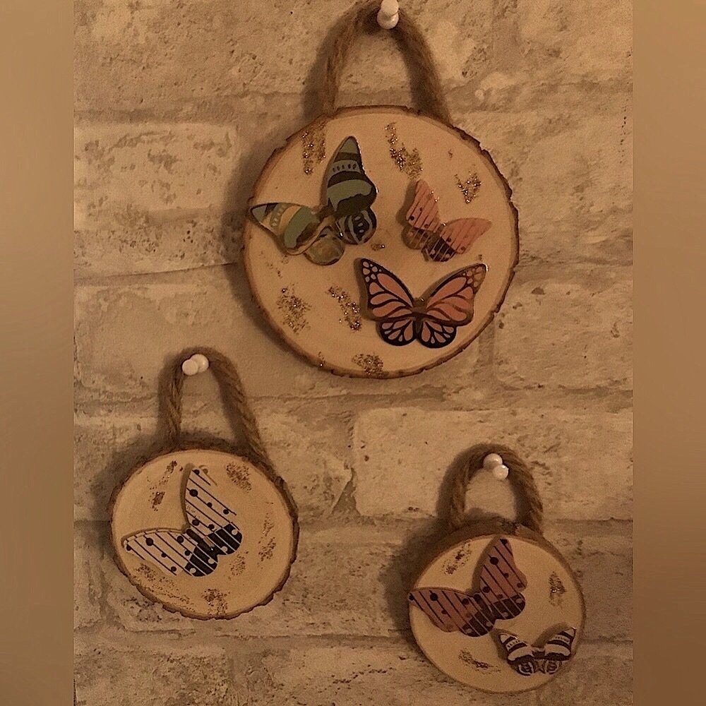 WOOD BUTTERFLY DELIGHT WALL DISPLAY SET OF 3